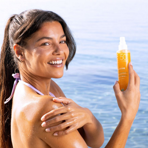 SVR SUN SECURE Eau Solaire SPF50+ 200ml