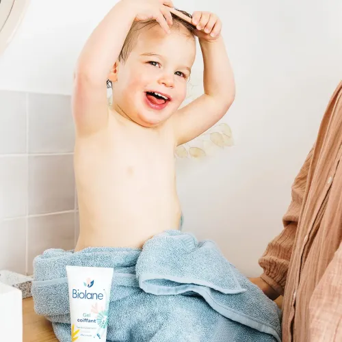 Biolane Gel Coiffant Fixation Douce Enfants – 100 ml