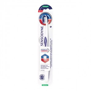 Sensodyne brosse à dents Sensibilité & Gencives